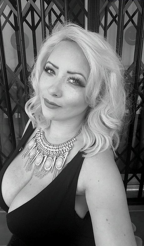 Stephanie Fox star best picture