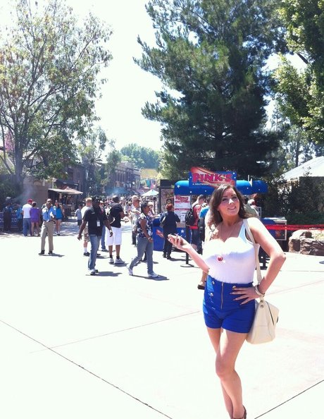 Stephanie Fox erotic model pic