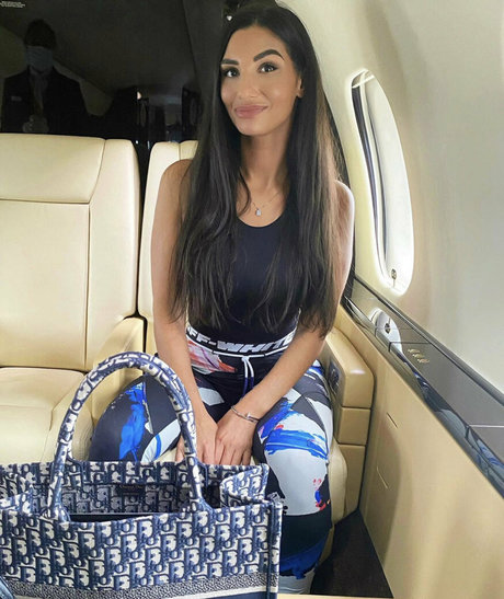 asian girlfriend onlyfans erotic picture