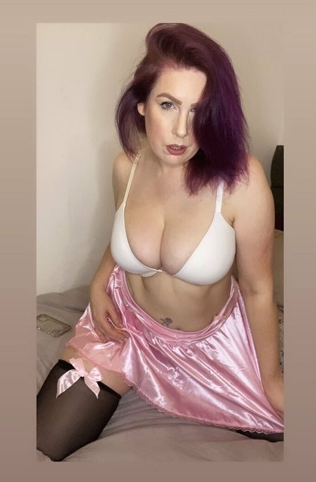 suziesuze nudes pornstar image