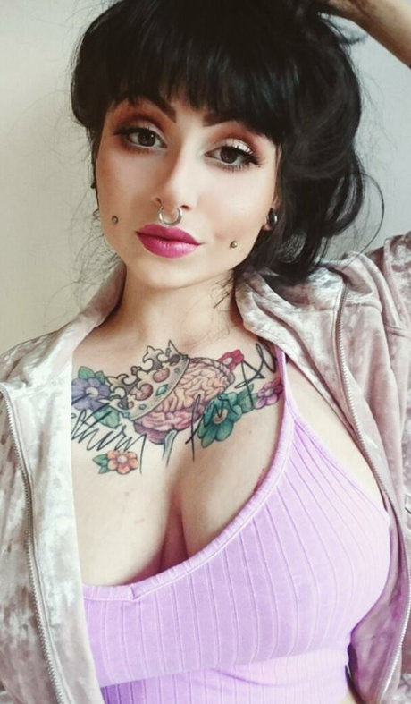 Zainab pornstar exclusive image