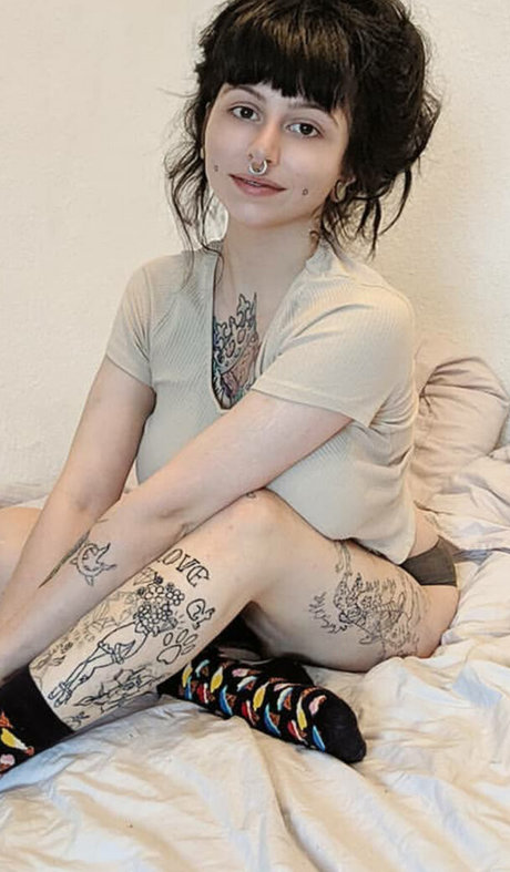 Zainab art model archive