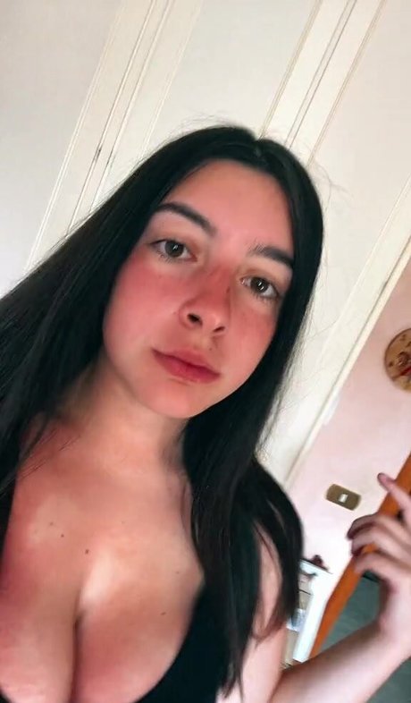 Vittoria Rubeo porn model image