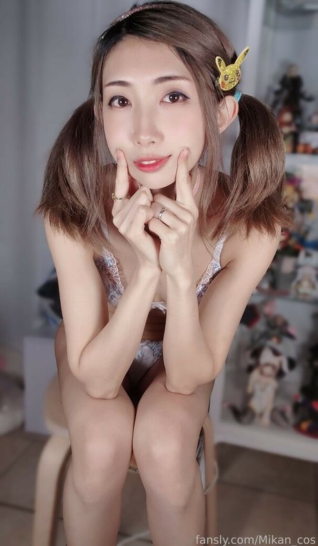 MikanCos pornstar nude galleries