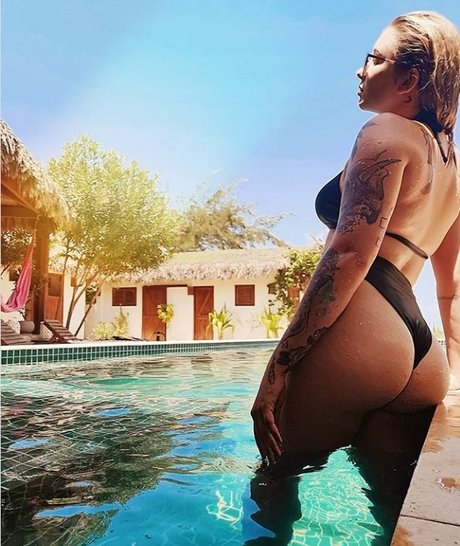 Callmejeh pornstar high quality pics