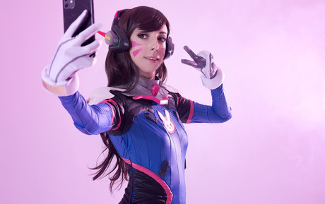 SerasCosplay sex model pictures