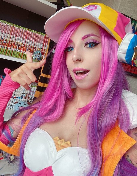 SerasCosplay art pornstar img