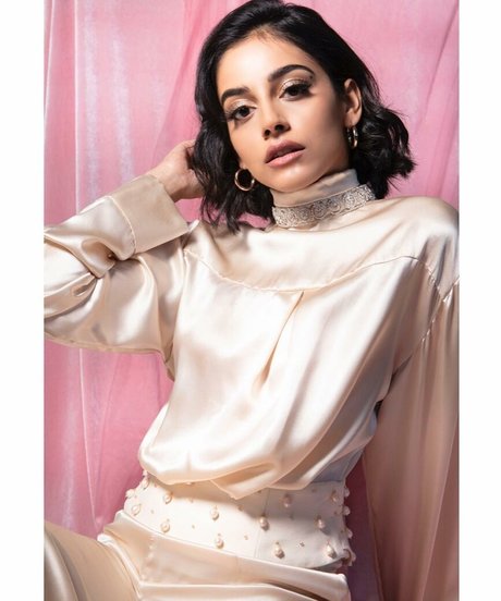 Banita Sandhu nude actress pics