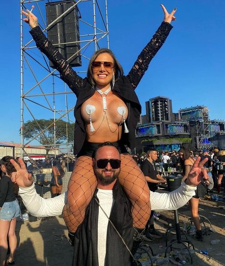 Andressa Oliveira star top gallery