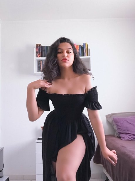 Kayaru_ pornstar naked gallery