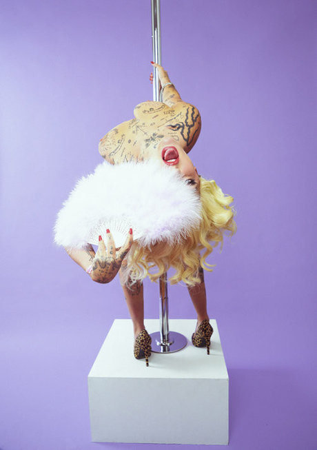 Brooke Candy erotic model image