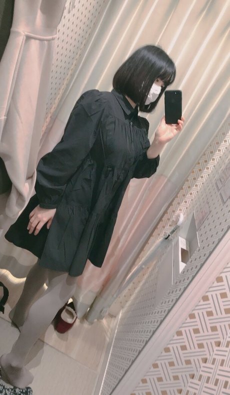 Schizoidcyan nudes model img