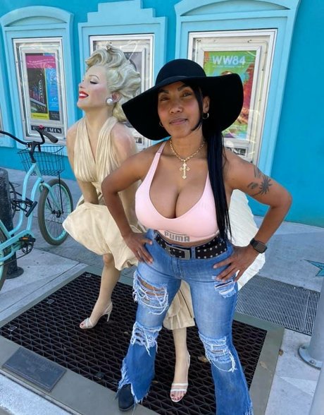 Odalys Borrero free star pic