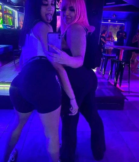 drearoseee sexy model pics