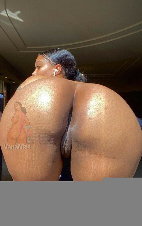 MissThickems best actress gallery