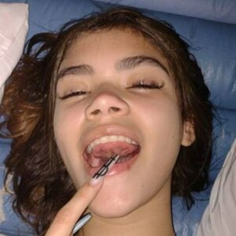 Isa buzz06 star hd photos