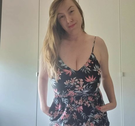 Blondy1 xxx star img