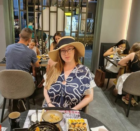 Blondy1 sexy pornstar galleries