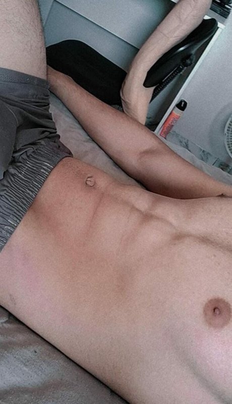 Mattsuu nude actress photo