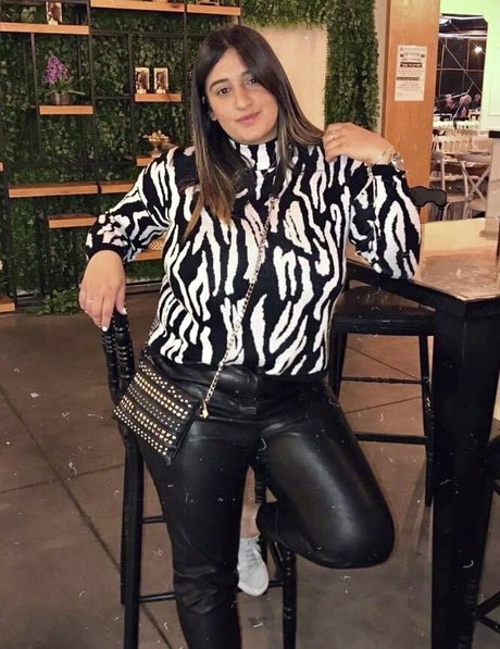 Marin Elbaz hd actress picture