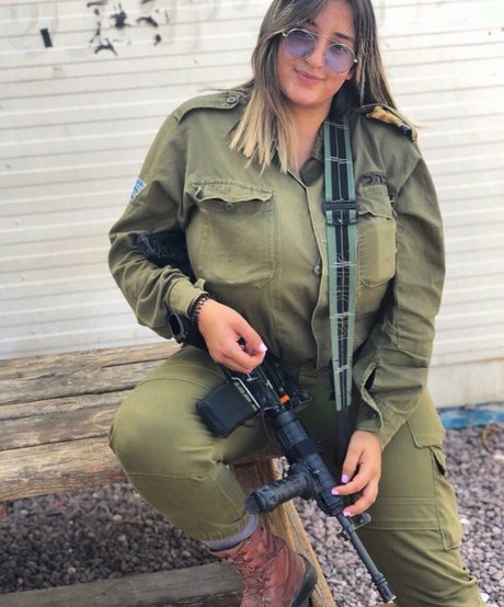 Marin Elbaz pornstar perfect images