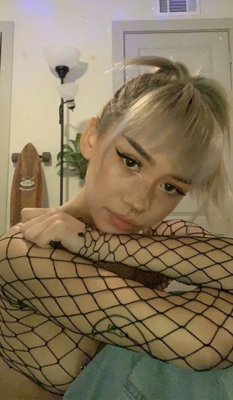 deathtonotsam pornstar pretty photo