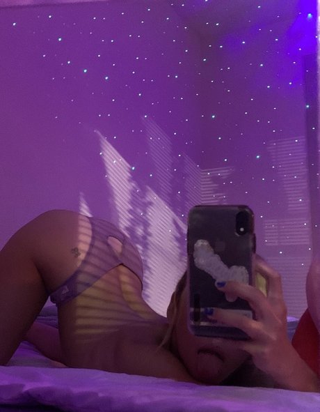 deathtonotsam naked model photos