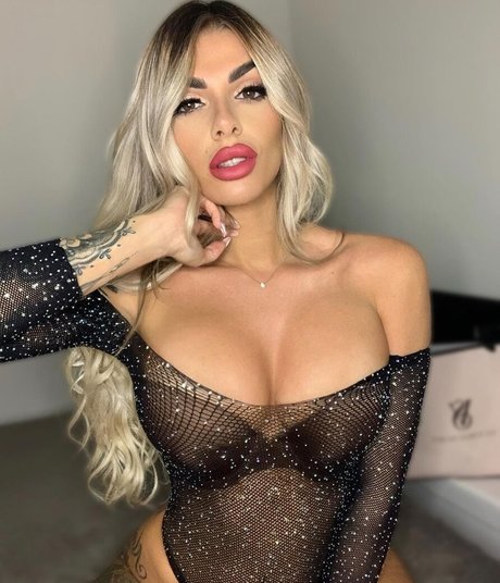 Brendagallo beautiful model pic