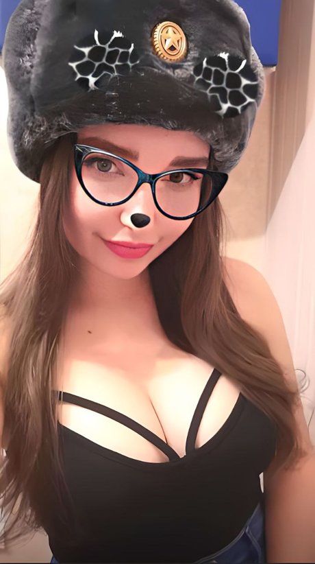 Elena Deligioz Profile pic