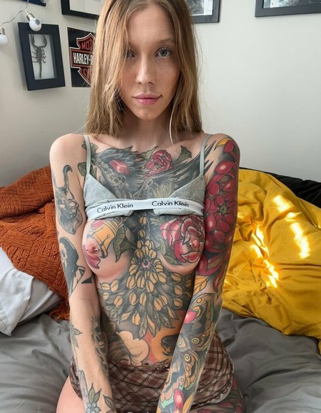 eggstarrrrr star naked gallery