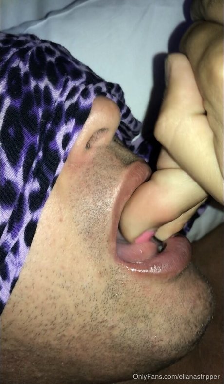 ElianStriper pornstar erotic archive