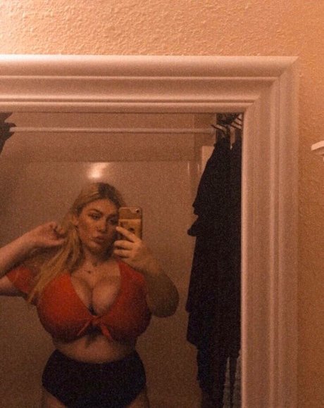 Gracekivlin pornstar sex images