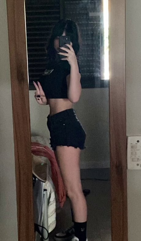 _konneko_ sex model archive