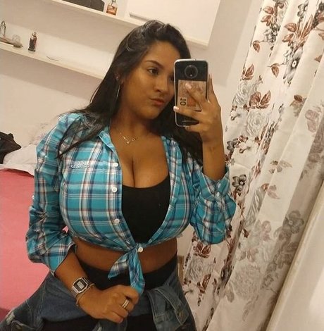 Sofia Mendonca model nude pic