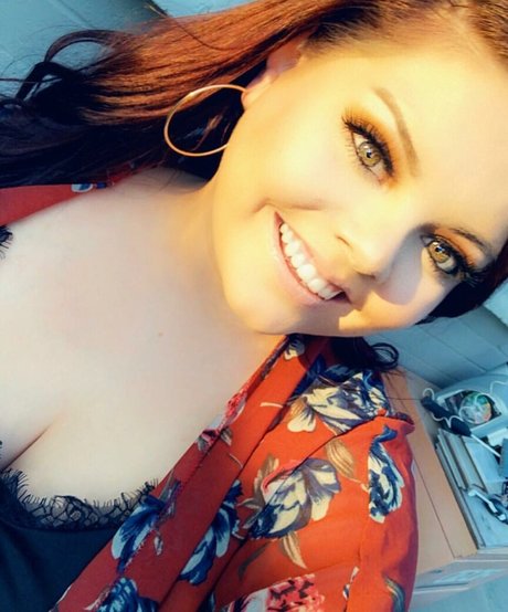 Lilly Zamora perfect model pics