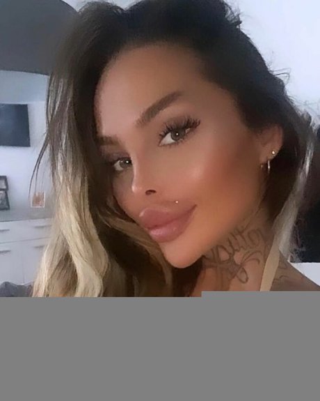 lola official hd actress images