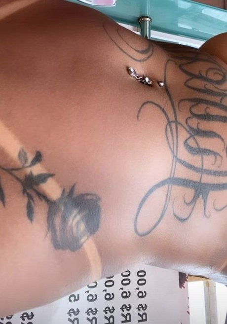 Amanda Sousa pornstar hd gallery