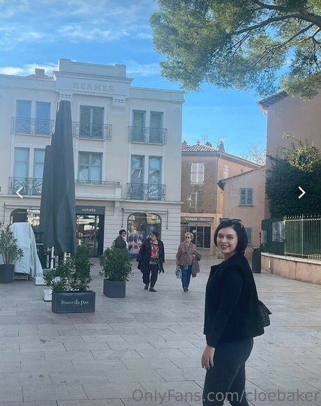 cloebaker adult model images