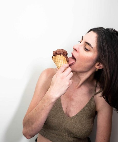 Vanessa Dora Lavorato adult actress photos