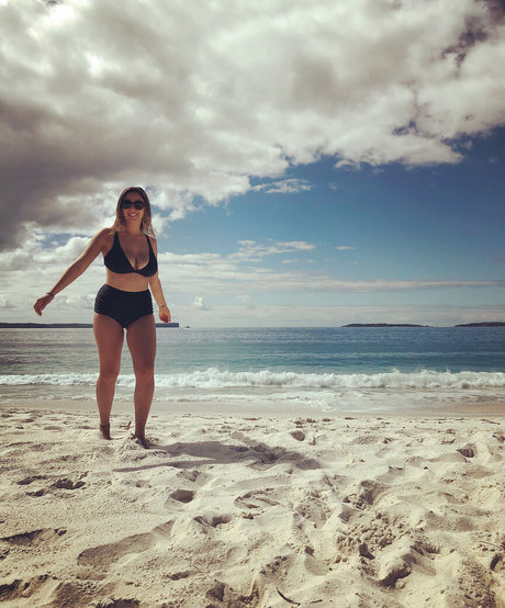 Wears ren model pretty photos