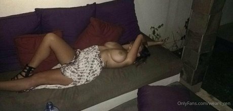 Wears ren star sexy pic