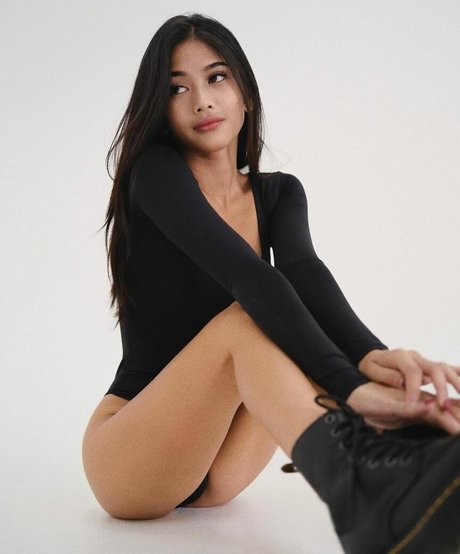 gilga d nudes model images