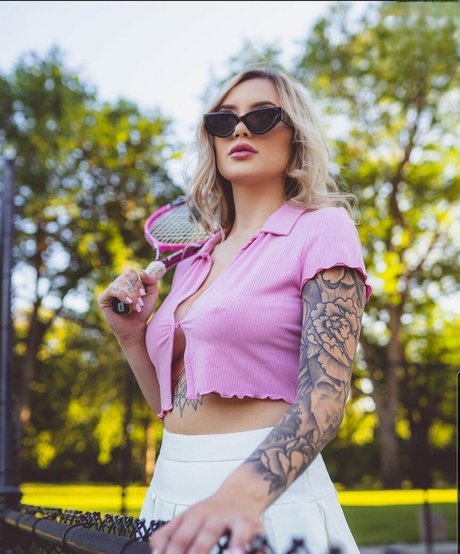 Cassidy June nice pornstar image