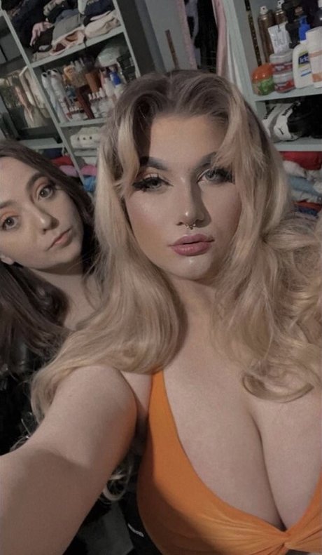 Sophie C pornographic model archive