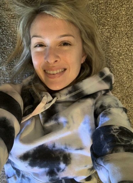 Fill Potential high quality pornstar pics