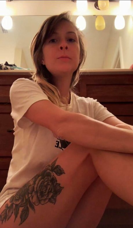 Fill Potential pornstar nudes pictures