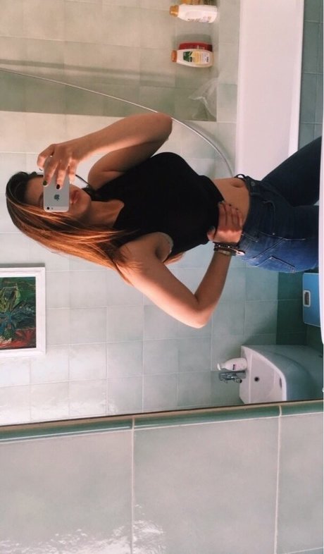 Elissa T xxx star photo