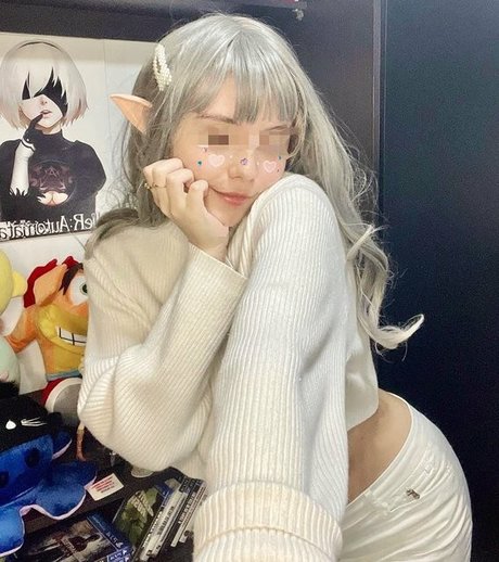 Poiodecolores pretty actress pictures