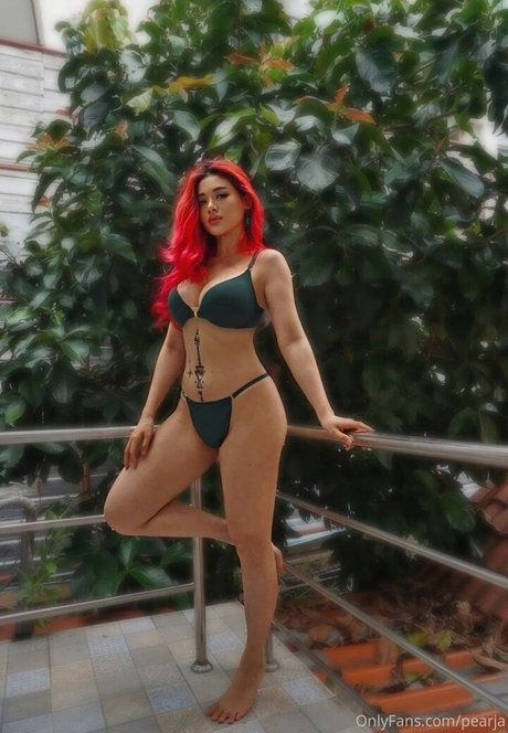 Pearja model top photos
