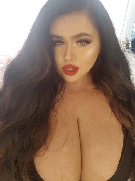 Megan Carys Gomer pornstar nude photo